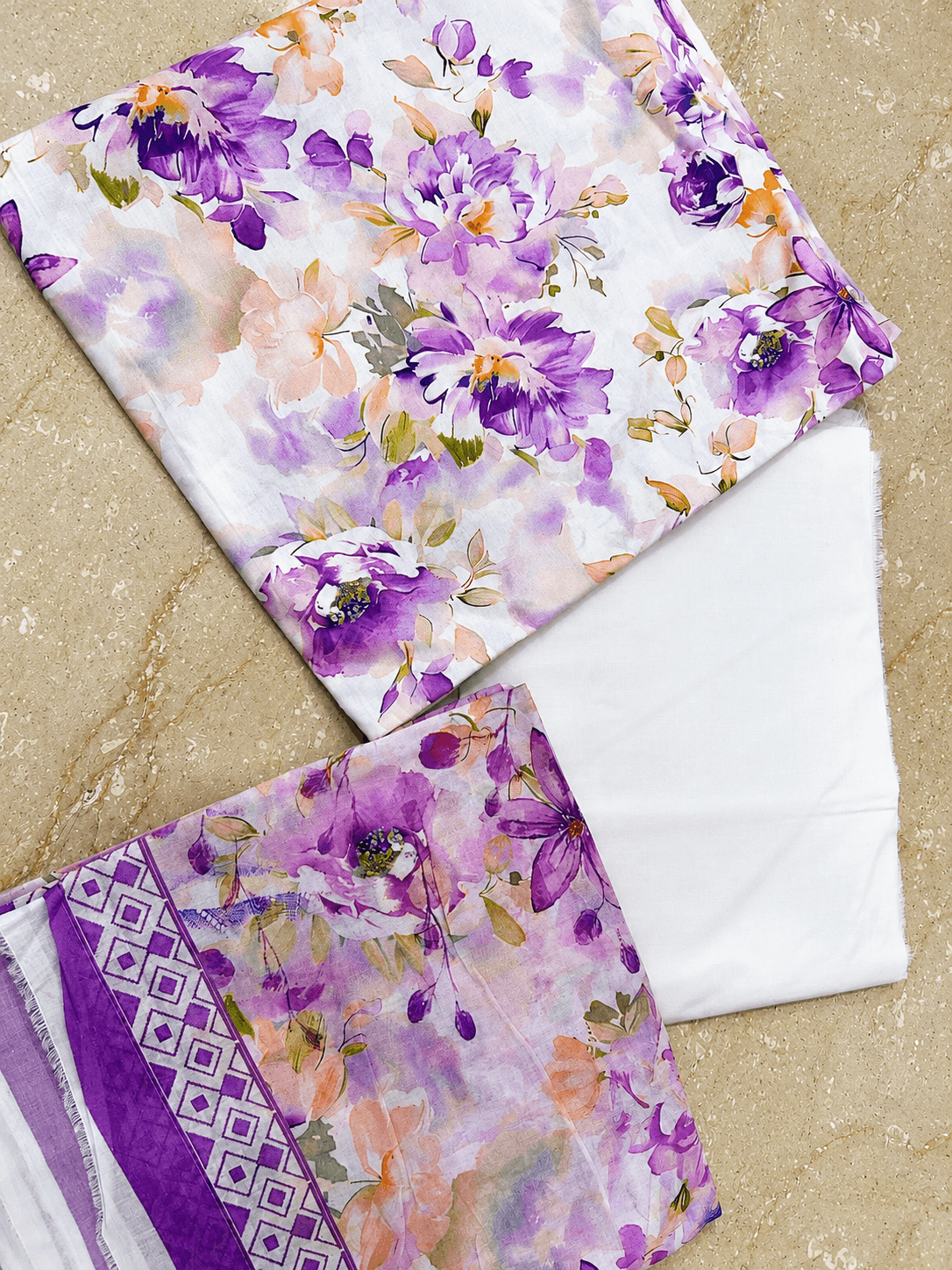 💜 SAYA Summer Collection 3-Piece Unstitched Lawn Suit💜