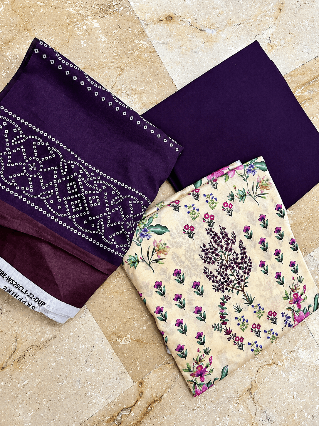 💜 **GUL AHMED SUMMER LAWN 3 PIECE SUIT** 💜
